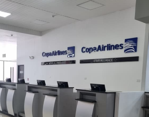 Counter Copa Airlines