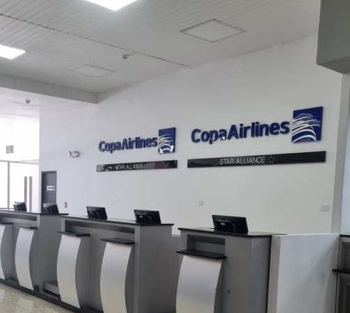Counter Copa Airlines